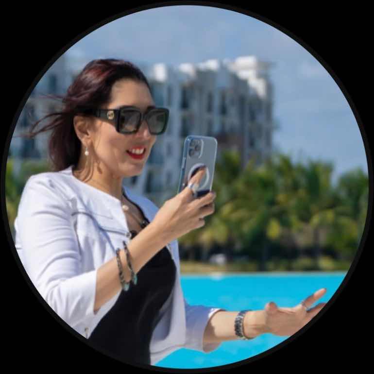 Lizza Oropeza